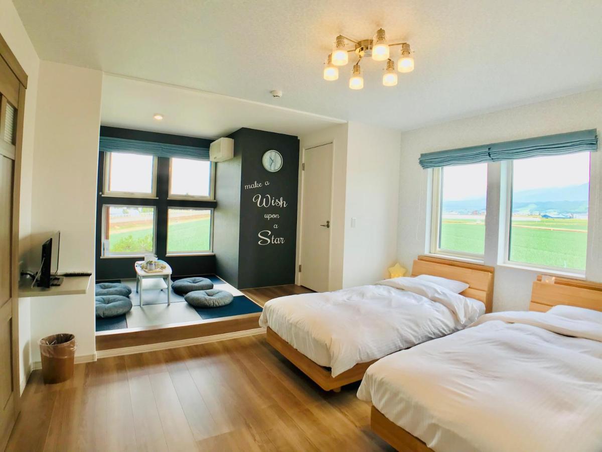 Shooting Star The Bed & Breakfast Furano Bagian luar foto